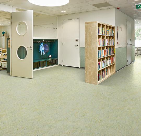 Marmoleum Sheet Splash - Salsa Verde - 3430 B&R: Flooring & Carpeting Forbo 